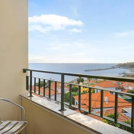 Palheiro Vista Mar *